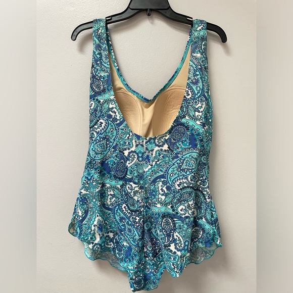 Sea and Sand plus size swimsuit size 20 - Picture 3 of 6